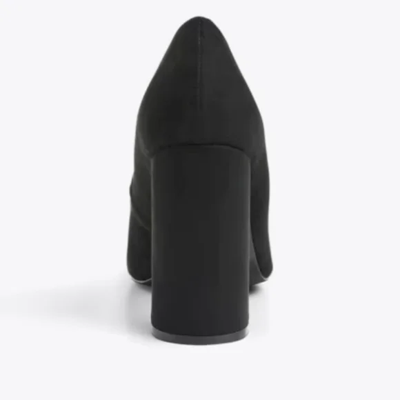 🖤2 Pairs of heels🖤 - Picture 4 of 5